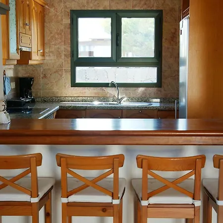 Alessia, Prázdninový dům